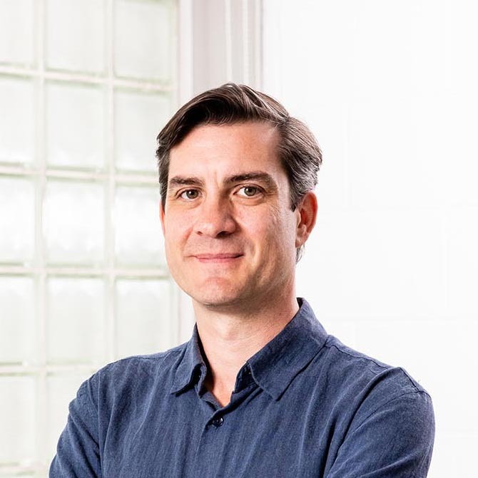 Donncha O'Shea headshot